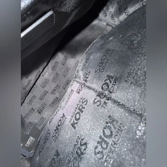 Michael Kors Large Abbey Nylon Backpack Rehab - Picture 13 of 17